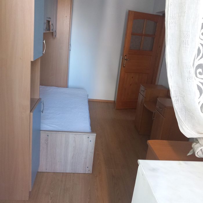 Inchiriere apartament 3 camere