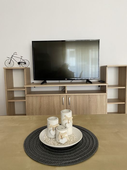 De inchiriat apartament 2 camere zona Nufarul