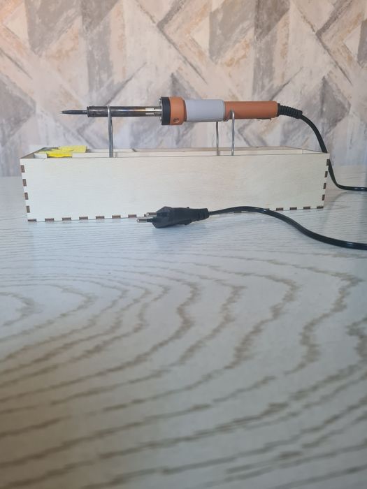 Ящик для паяльника