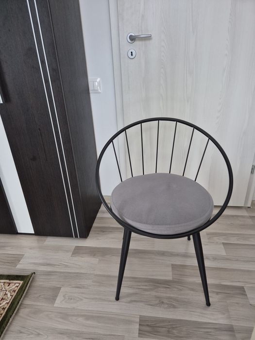 Set 4 scaune dining, cadru metalic