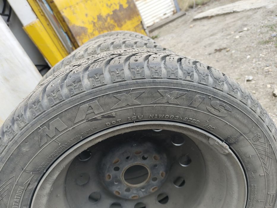 Продам зимнию резину