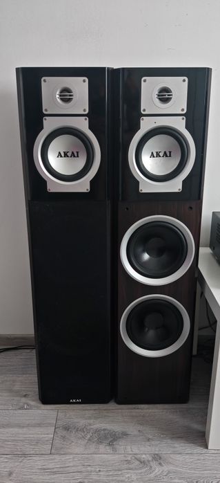 Boxe Akai  subwoofer
