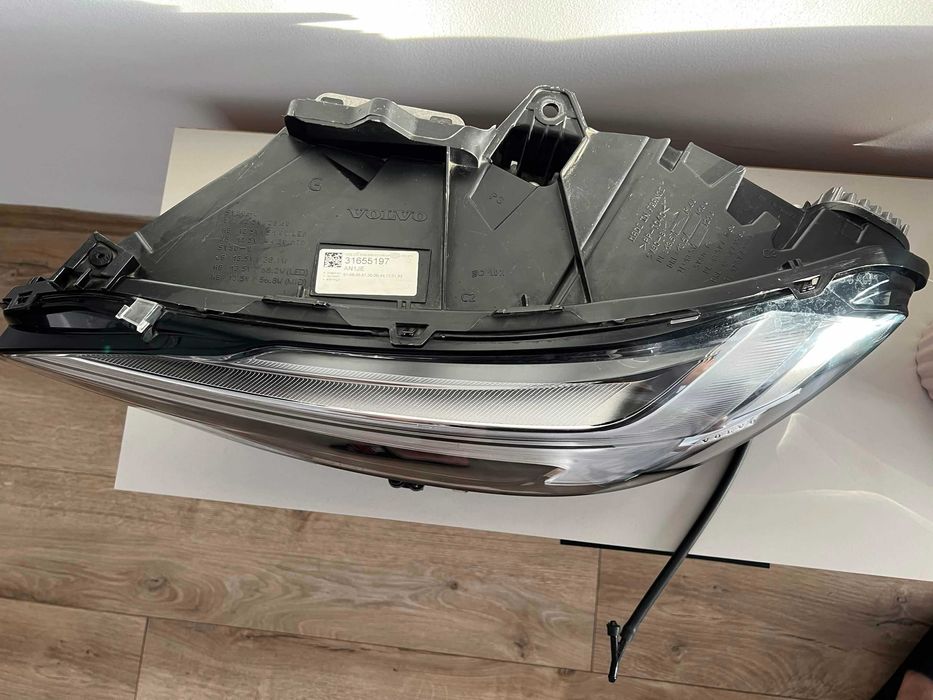 Far stânga Volvo S90 V90 Full LED Original OEM 31655197