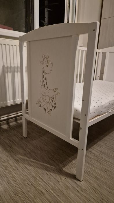 Patut bebe/copil + saltea + protectii