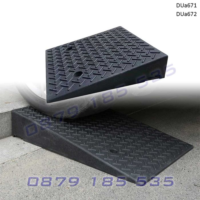 Гумена рампа бордюри прагове тротоар подход инвалидни колички автомоби