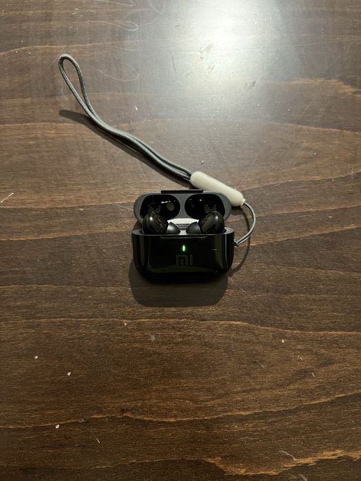 Слушалки Xiaomi buds