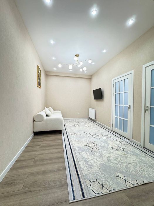 Шота Руставели 52m2 Новостройка 2/2/10 мебель и Техника вся Квартира