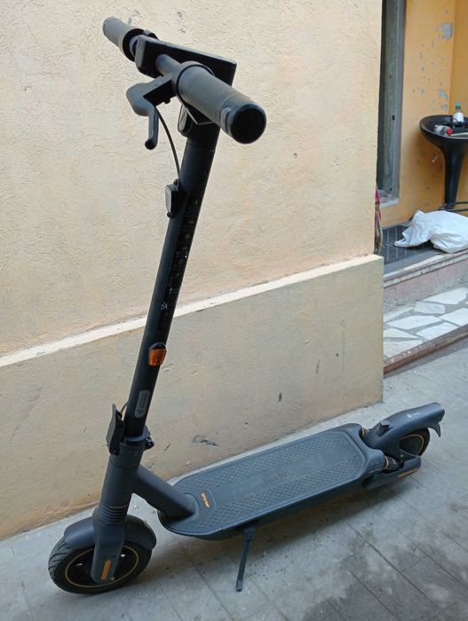 Trotinetă electrică Segway ninebot 2024 nouă