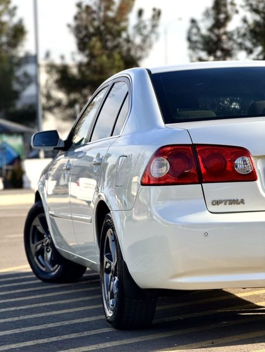 Срочно kia optima ideal