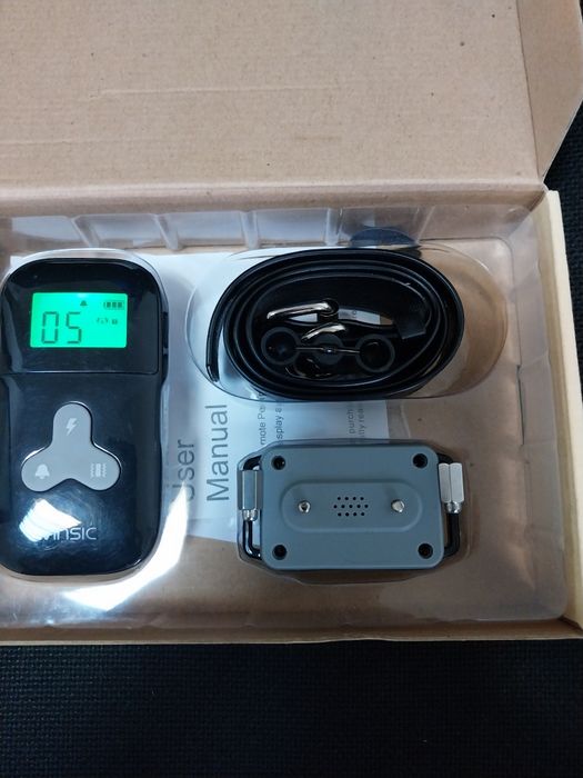 Zgarda cu telecomanda pentru dresaj caini