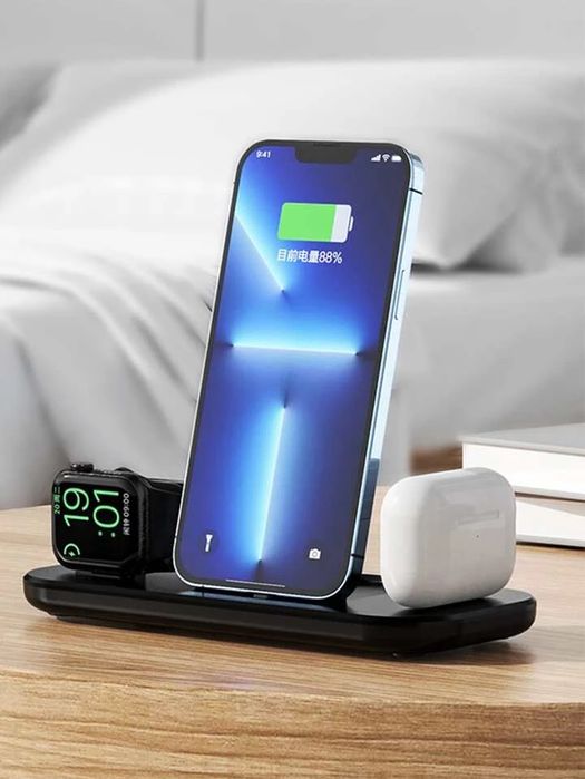 3в1 зарядна станция за iphone airpods iwatch