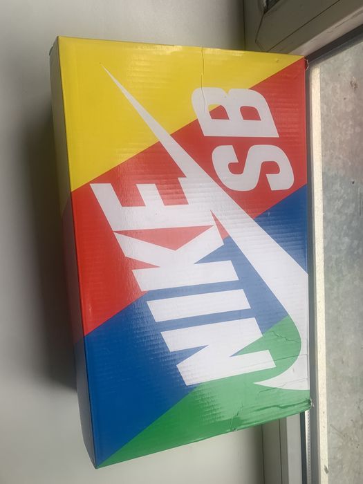 Футбольные кроссовки