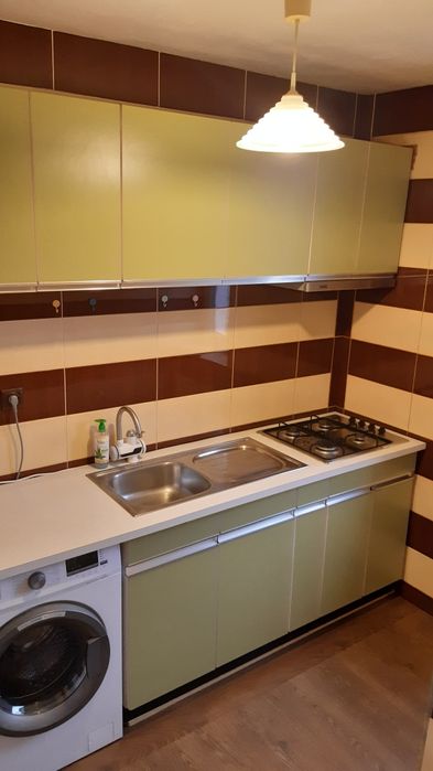 Garsoniera 32 m2  in bloc de cărămidă etajul 1