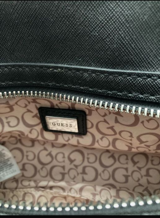 Дамска Чанта Guess
