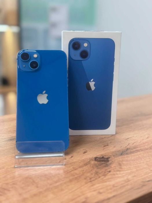 Смартфон Apple iPhone 13 128 Gb