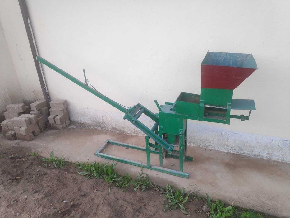 Xom g'isht apparat sotiladi