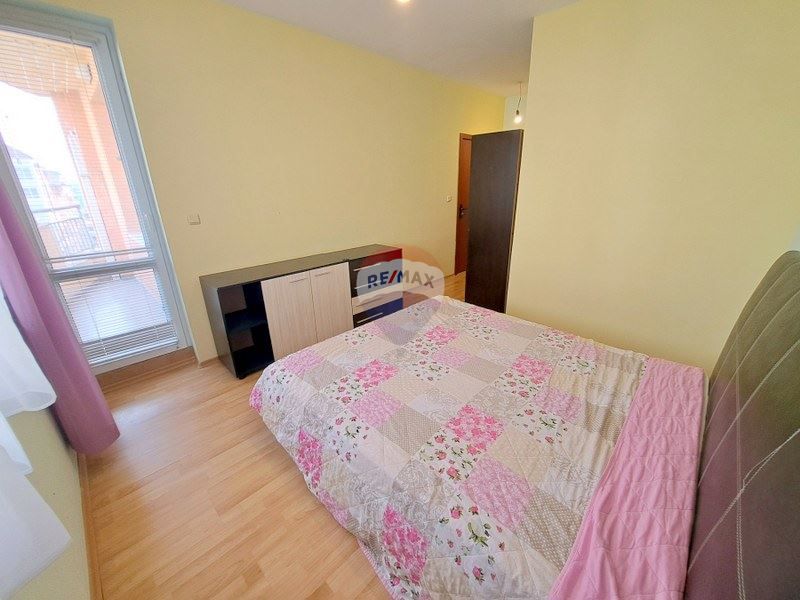 Дава се под наем Тристаен апартамент в Варна, Възраждане 1 - 85 кв.м за 459 € - Снимка #6