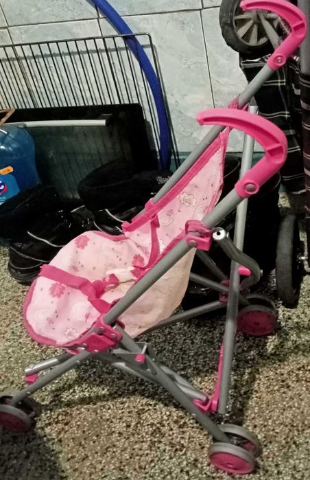 Колички за кукли-2бр за 8лв!