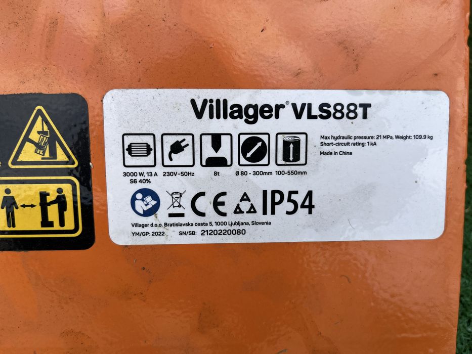 Нова Вертикална Цепачка за Дърва Villager 3000W.8тона.Внос Германия