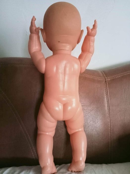 Bebeluș de jucărie