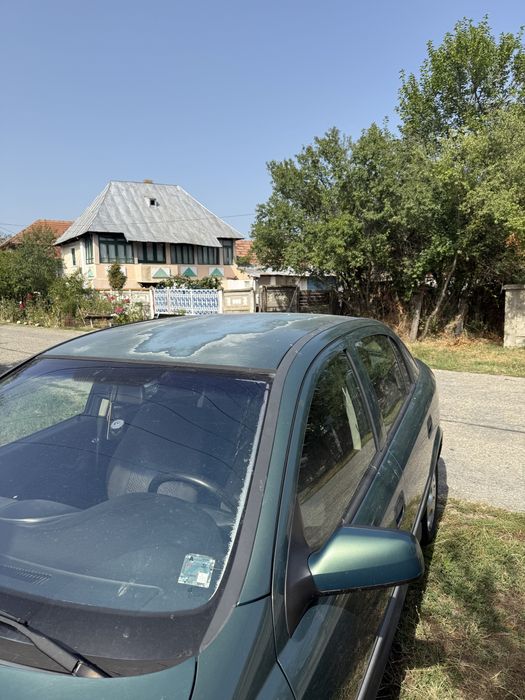Vând Opel astra G