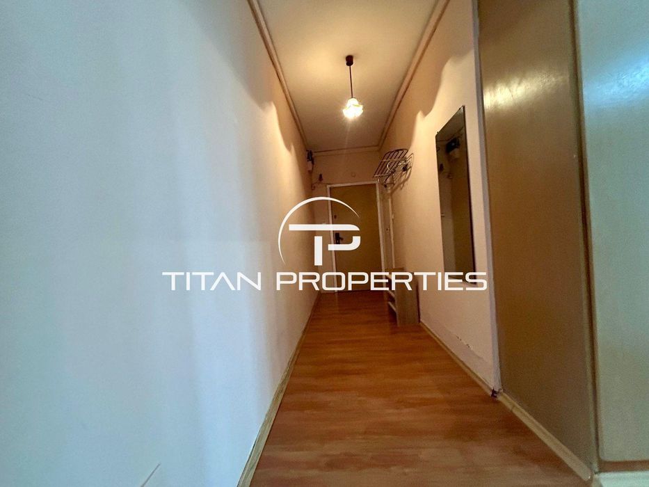 Продава се Тристаен апартамент в Пловдив, Южен - 80 кв.м за 765 €/кв.м - Снимка #11