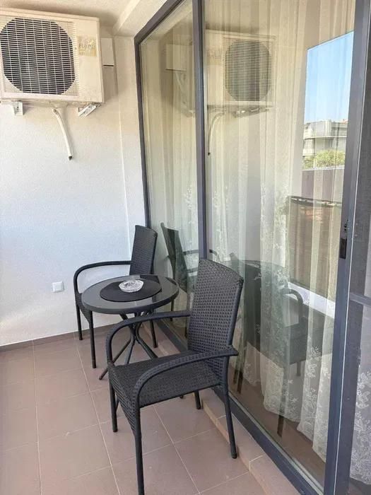 Дава се под наем Едностаен апартамент в Варна, Център - 45 кв.м за 398.82 € - Снимка #6