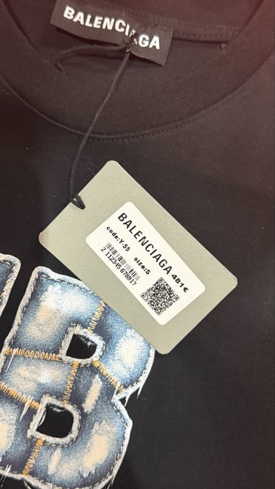 Tricou balenciaga