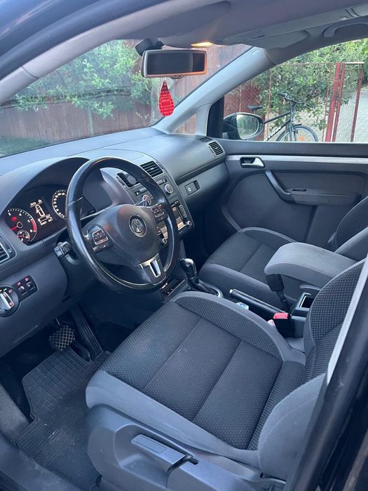 VW Touran•2.0 TDI•2012
