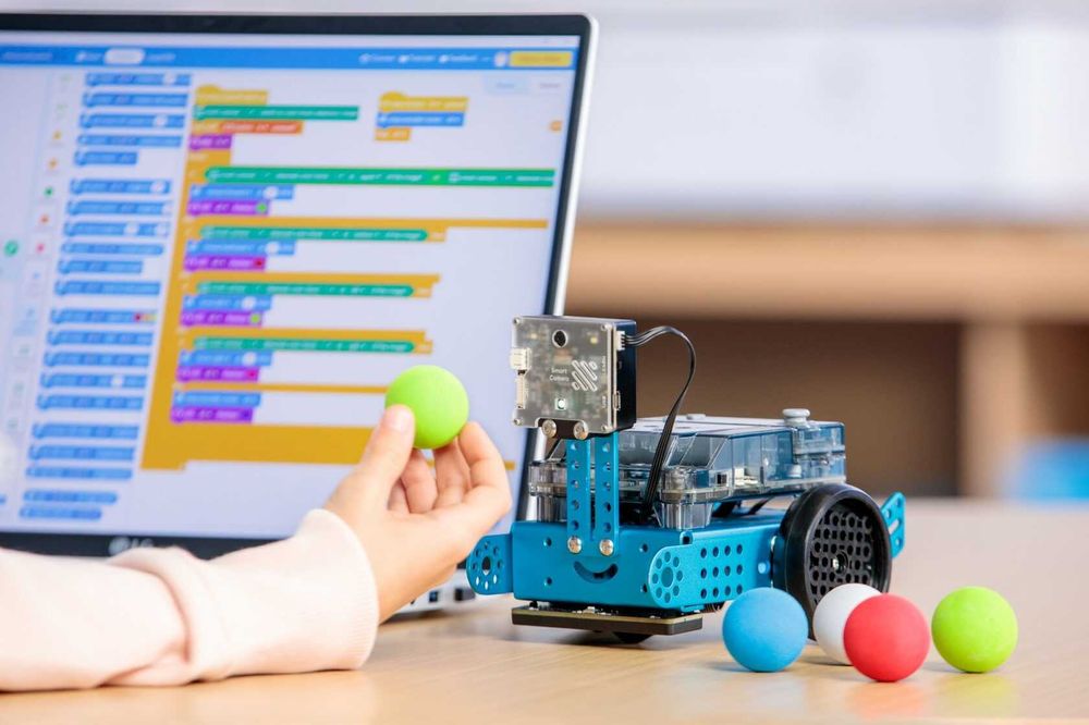 Makeblock mBot 2 (AI) — zamonaviy STEM va robototexnika roboti!