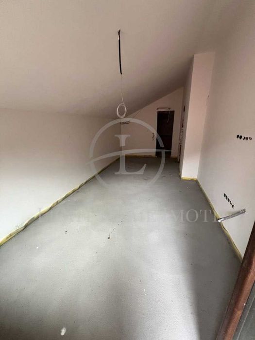 Продава се Къща в с. Марково, Област Пловдив - 334 кв.м за 1069 €/кв.м - Снимка #9