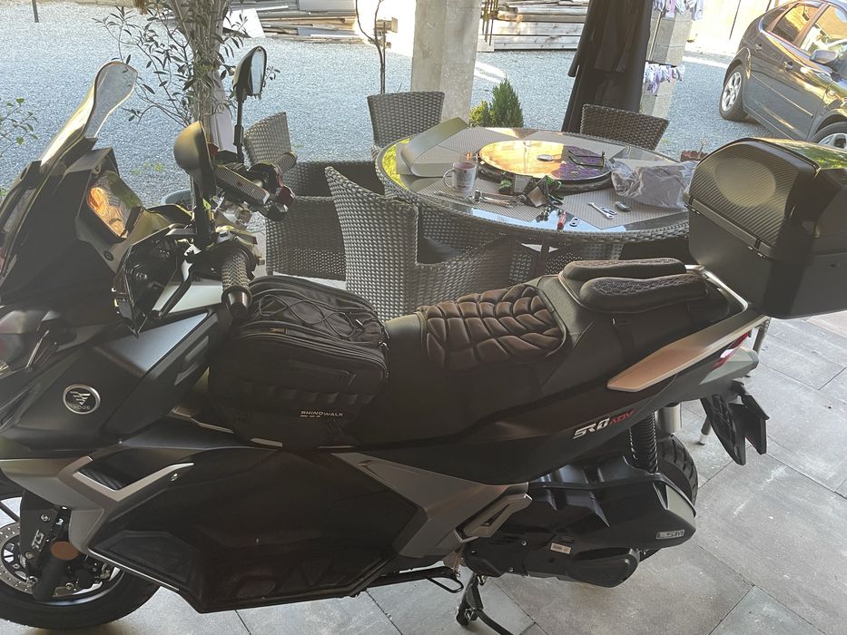 Scuter voge sr 1 adv