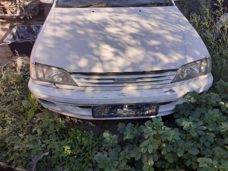 Тойота карина по запчастям