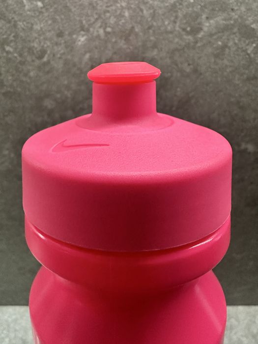 Sticla recipient Nike roz