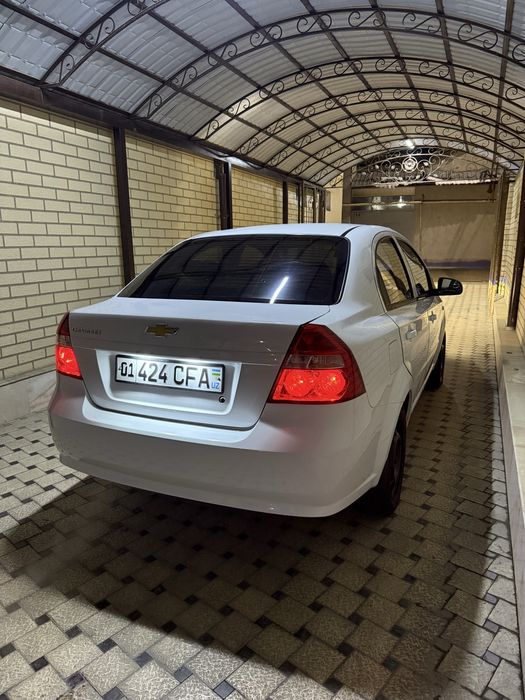 Nexia 3   Xolati yaxshi  xadavoy mator karopka zor