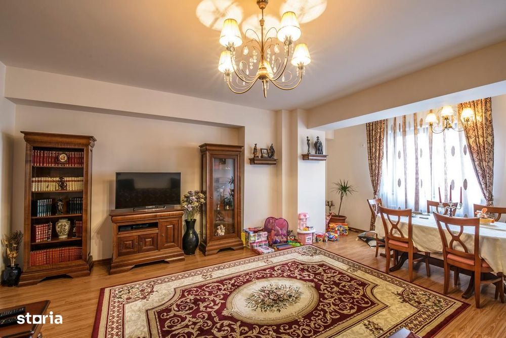 Apartament 3 Camere Cartierul Latin COD 314