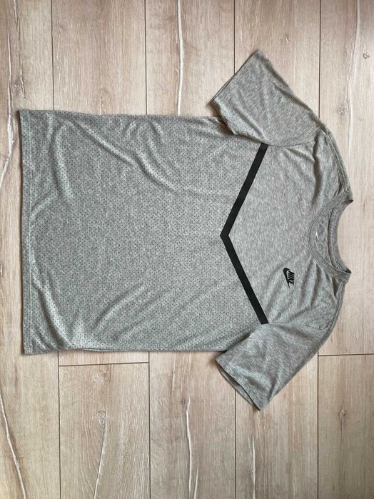 Найк Nike Tech мъжка спортна тениска M