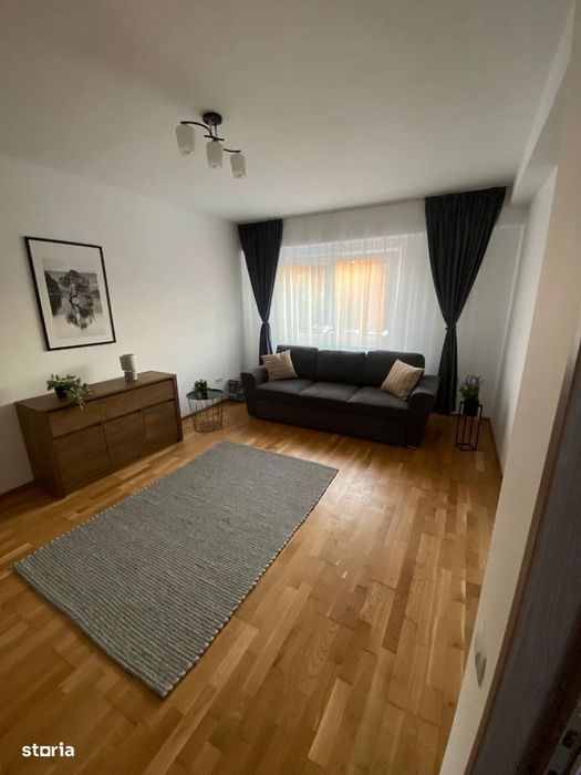 inchiriere apartament Zamca bloc nou