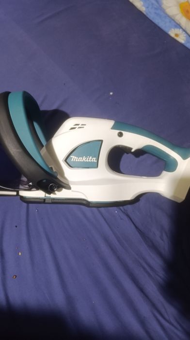 Храсторез Makita