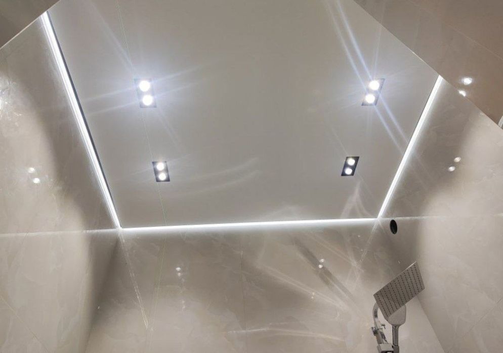 SANUZEL Natyajnoy potolog . Санузел Натяжной потолог