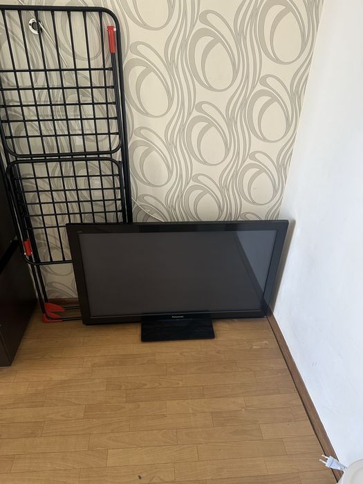 Продам телевизор panasonic