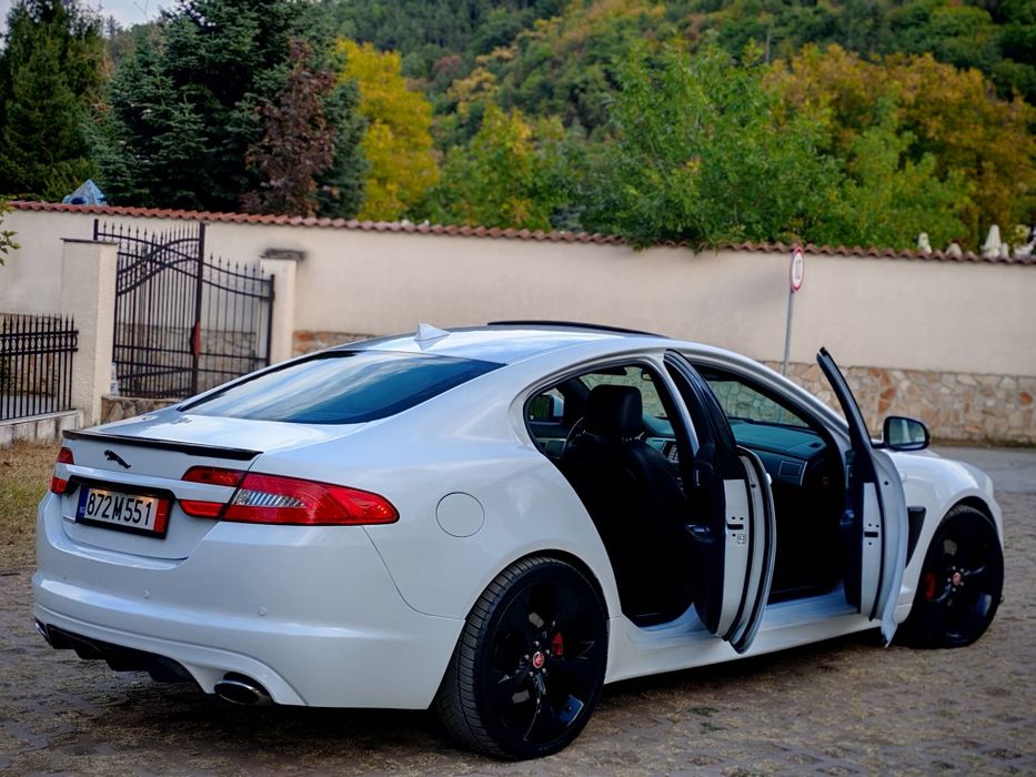 Продавам JAGUAR XF 3.0 SUPERCHARGED цял за части!