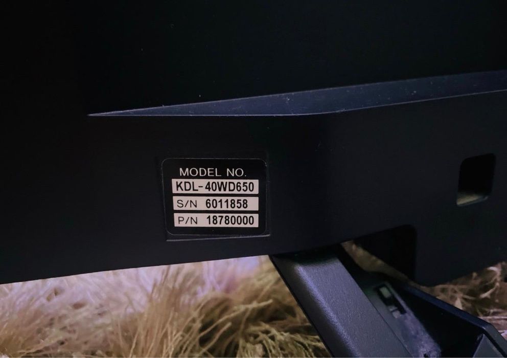 Smart TV Sony Bravia - 102 cm - KDL-40WD650