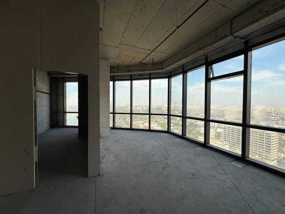 *Piramit Tower ул.Бабура,.Нукус 2ком квартира с кадастром 59м2 коробка