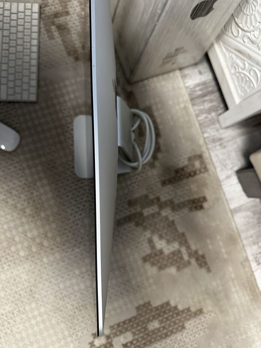 Imac Apple  la cutie