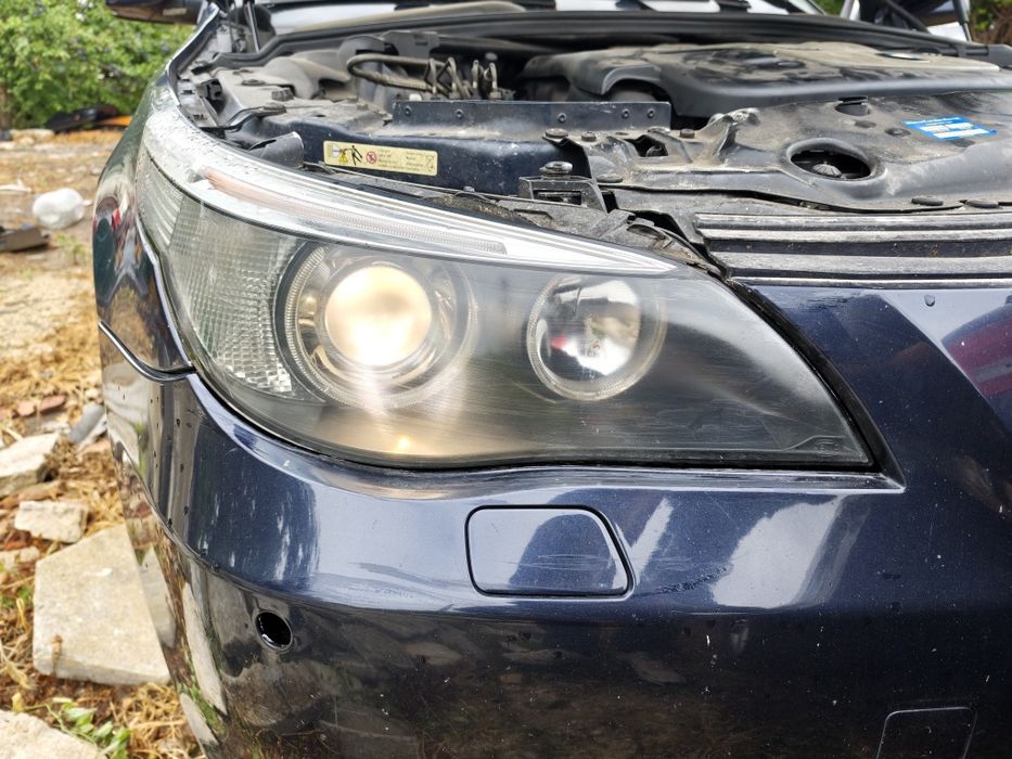 Завиващи фарове BMW E60