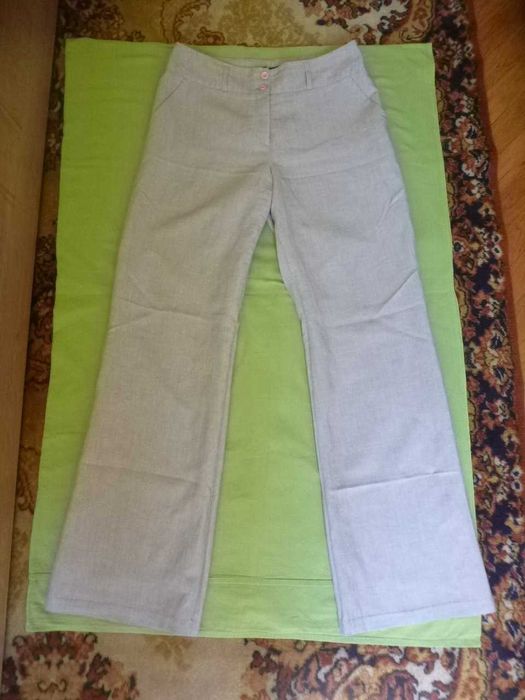 Pantaloni femei din in marimea 40.