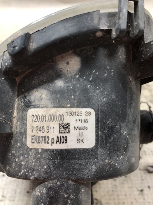 proiector stanga bmw e90 2007