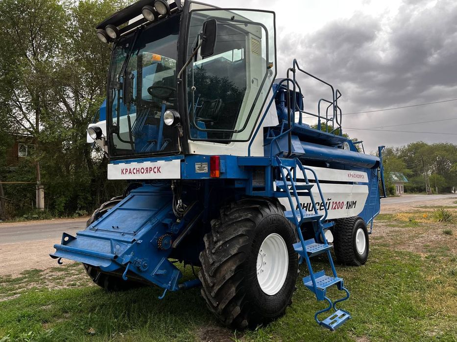 Продам Комбайн Енисей-1200-1HM