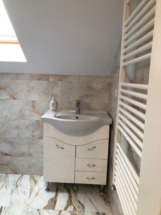 Proprietar inchiriez apartament 2 camere